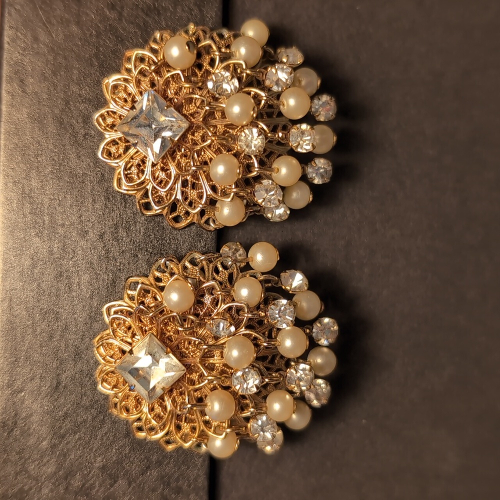 Vintage costume clip on earrings